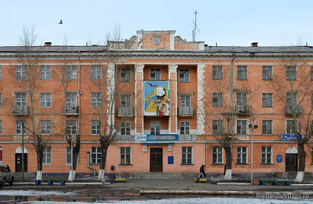 В Рубцовске чиновники ищут варианты сноса гостиницы «Алей» без финансовых затрат