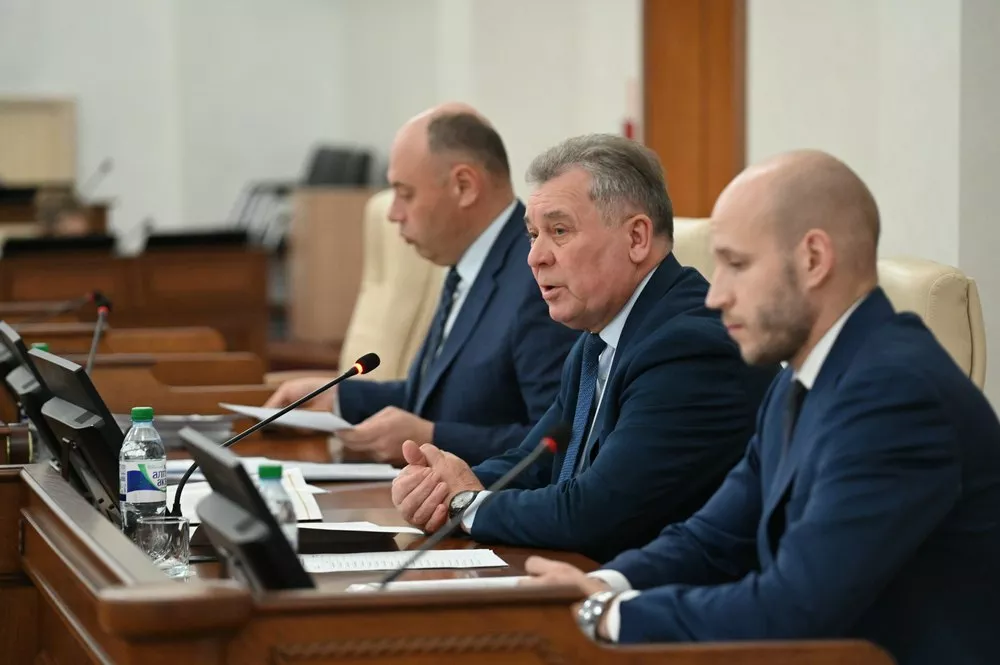 Депутаты Заксобрания обозначили вопросы к отчету губернатора Алтайского края