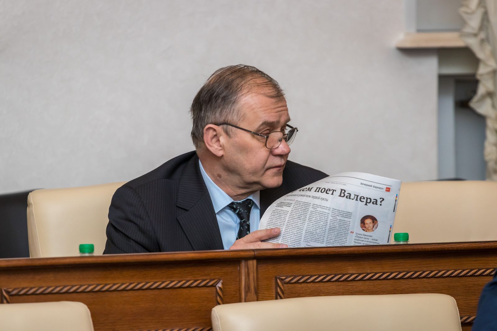 Декоративная власть депутаты Алтайского Заксобрания сессии отстояли свои права отступились пивбаров