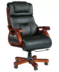 «Богатое» и солидное кресло для руководителя