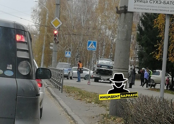 Барнаульская пенсионерка погибла столкновении копейки внедорожника