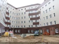 Инфляция «сдвинула» открытие перинатального центра в Барнауле еще на месяц