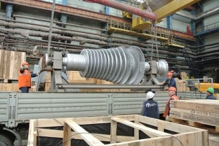 На Урале отремонтировали турбину для крупнейшей ТЭЦ Алтайского края