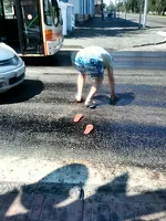 Город, который не отпускает: барнаульцы «прилипли» к дороге после очередного ремонта