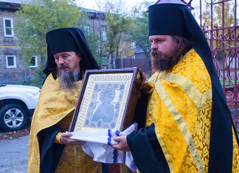 Мироточивую икону «Умягчение злых сердец» привезут в Барнаул по «заказу» ветеранов ФСБ