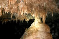 Спелеологи из Новосибирска приедут на «генеральную уборку» алтайской пещеры