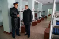 Губернатор Алтайского края ознакомился условиями содержания исправительной колонии