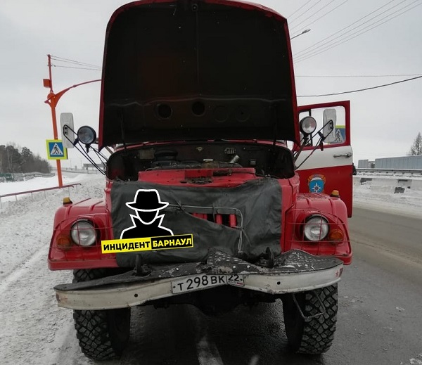 Алтайские спасатели сняли себя ответственность выезды неисправных пожарных машинах