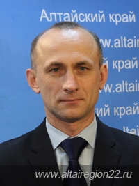 Виктор Томенко определился руководителем внутриполитического блока правительства Алтайского края