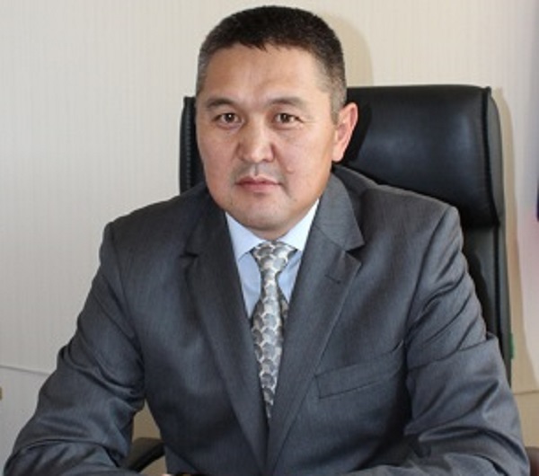 Зампреда Верховного суда Республики Алтай пустили кресло председателя из-за опасного брата