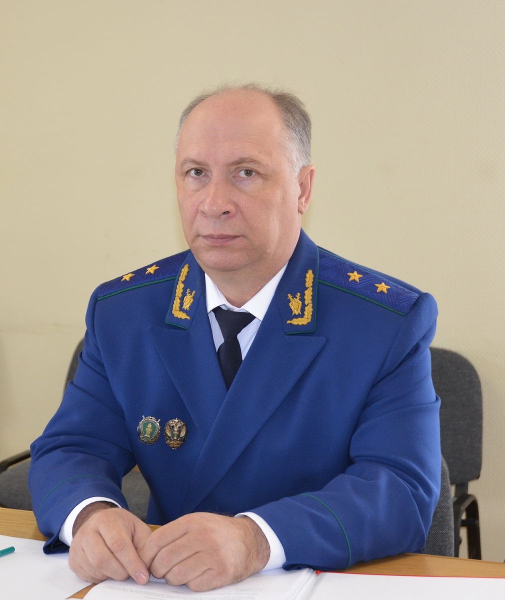 Владимир Путин освободил должности прокурора Республики Алтай Николая Мылицына