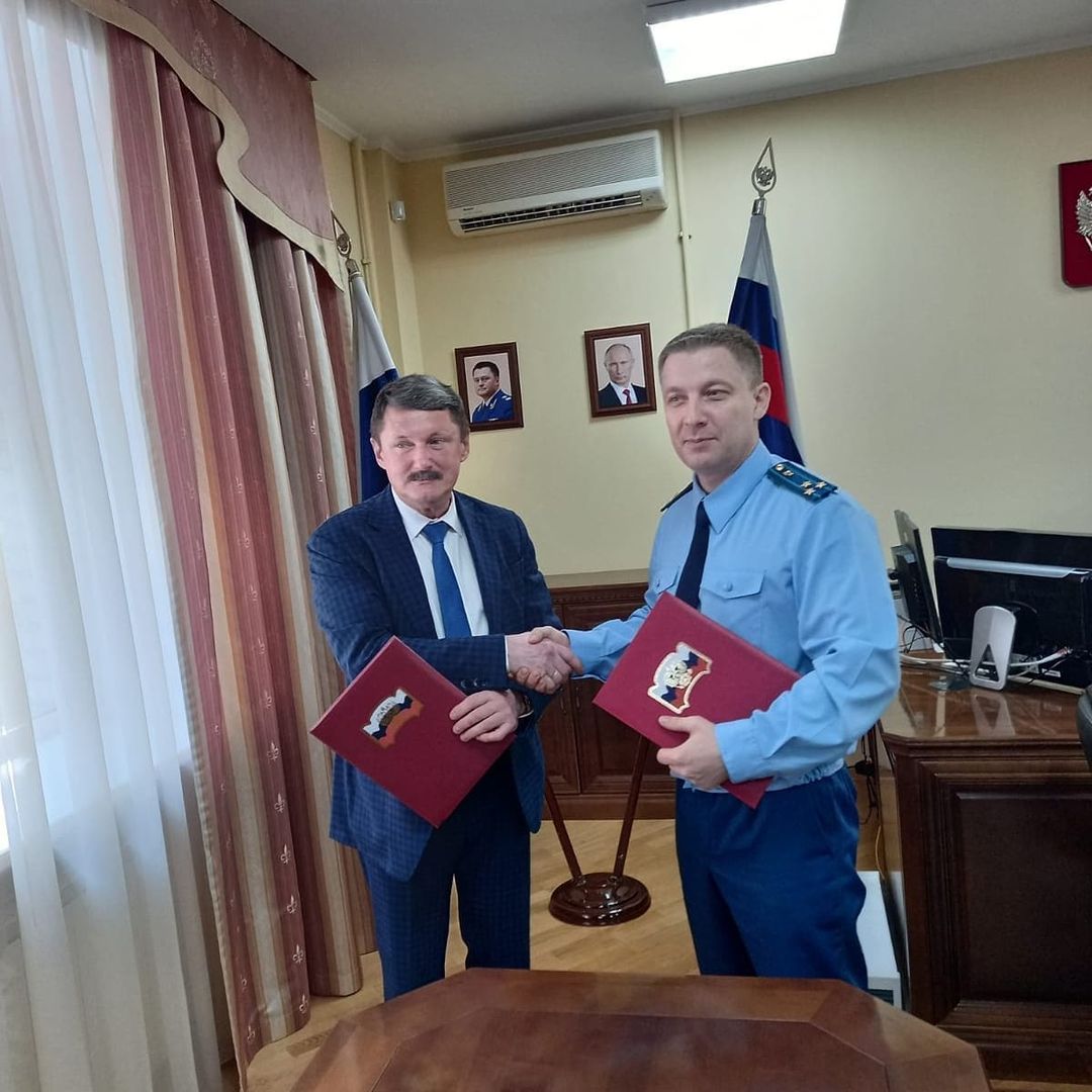 Бизнес-омбудсмен подписал соглашение сотрудничестве прокурором Алтайского края