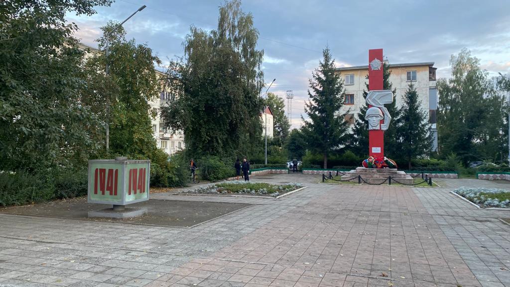 Мемориальный комплекс в честь 30-летия Победы