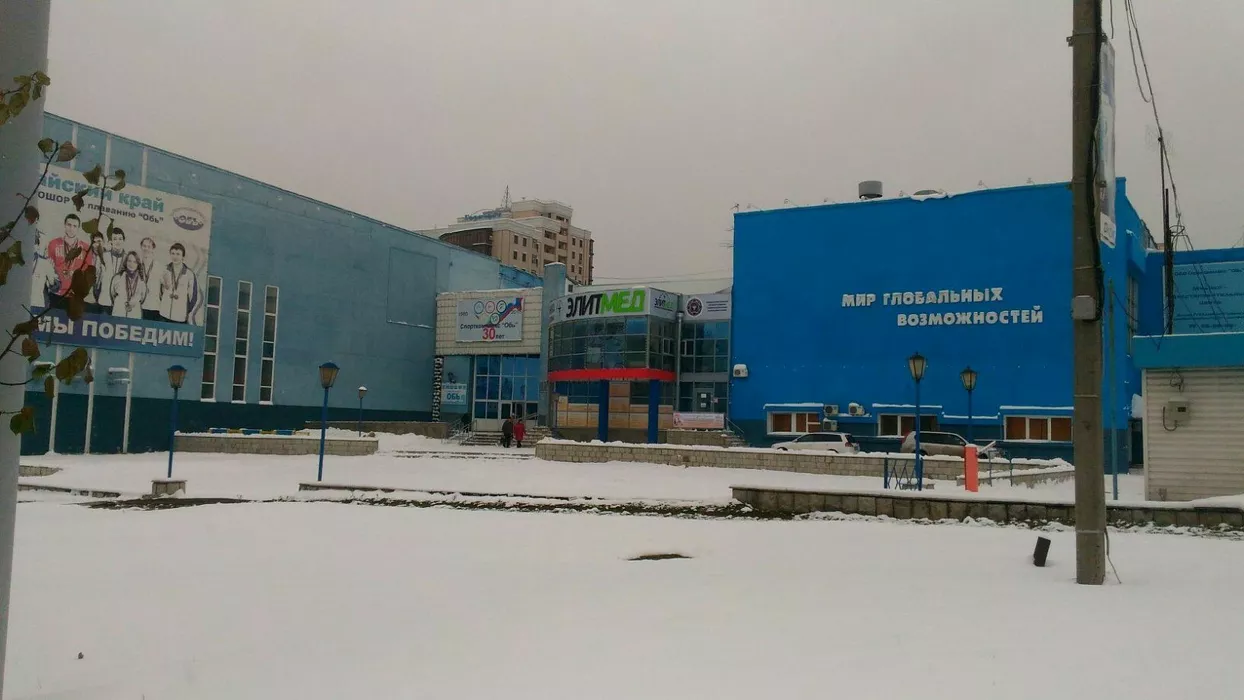 Алексей Перфильев назвал недопустимым снос спорткомплекса «Обь» в Барнауле после продажи его акций