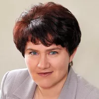 Елена Клюшникова, руководитель фракции ЛДПР в АКЗС VI созыва