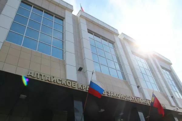 В Алтайском Заксобрании назвали дату первой сессии депутатов 8 созыва