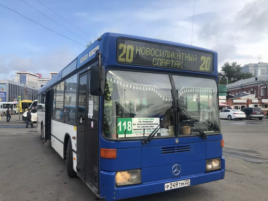 Барнаульцев опросят о плюсах и минусах общественного транспорта перед грядущей «трансформацией»