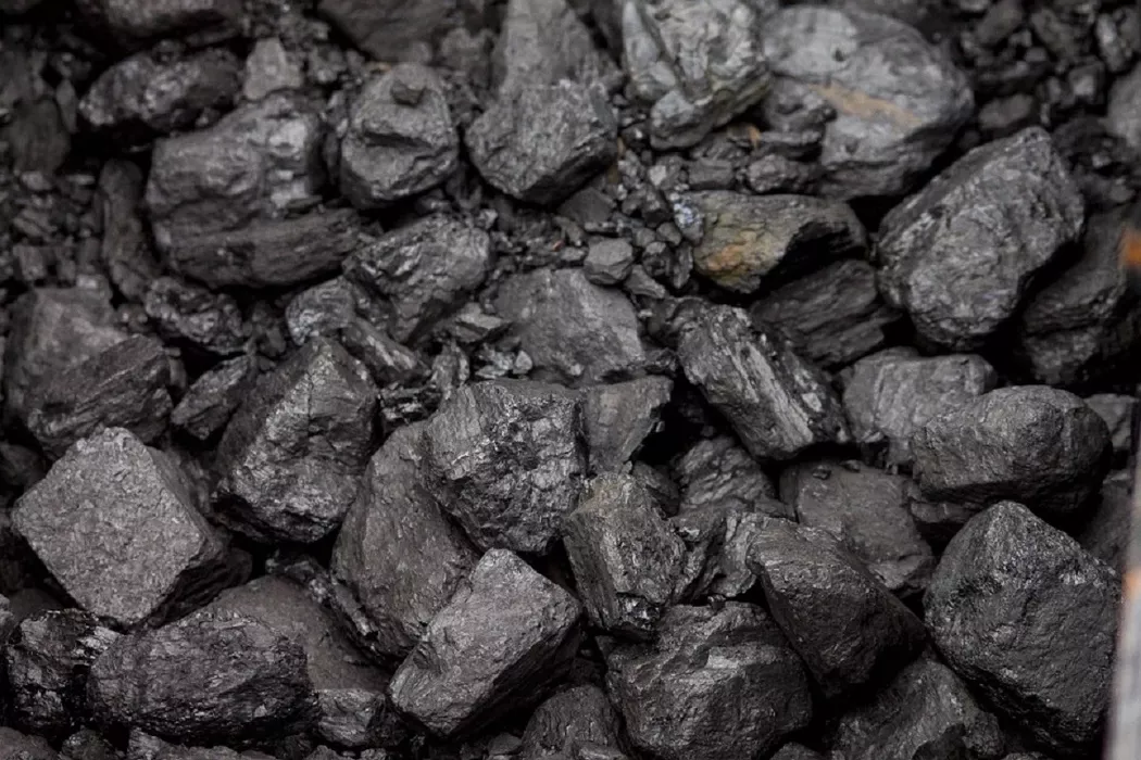 Угля палата: топливный кризис в Алтайском крае усугубился срывом каждого десятого заключенного контракта