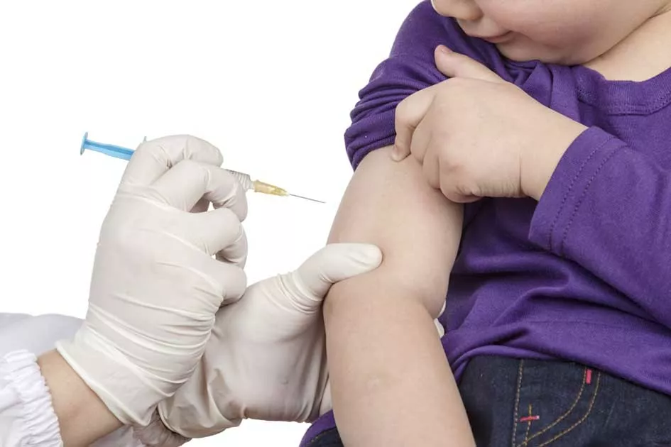 Алтайские власти рассказали об отсутствии в крае «Омикрона» и скорых поставках детской вакцины