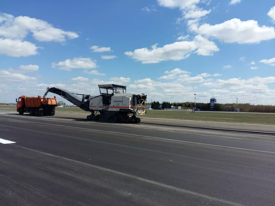 Контракт на ремонт взлетно-посадочной полосы барнаульского аэропорта вновь отдадут алтайскому депутату