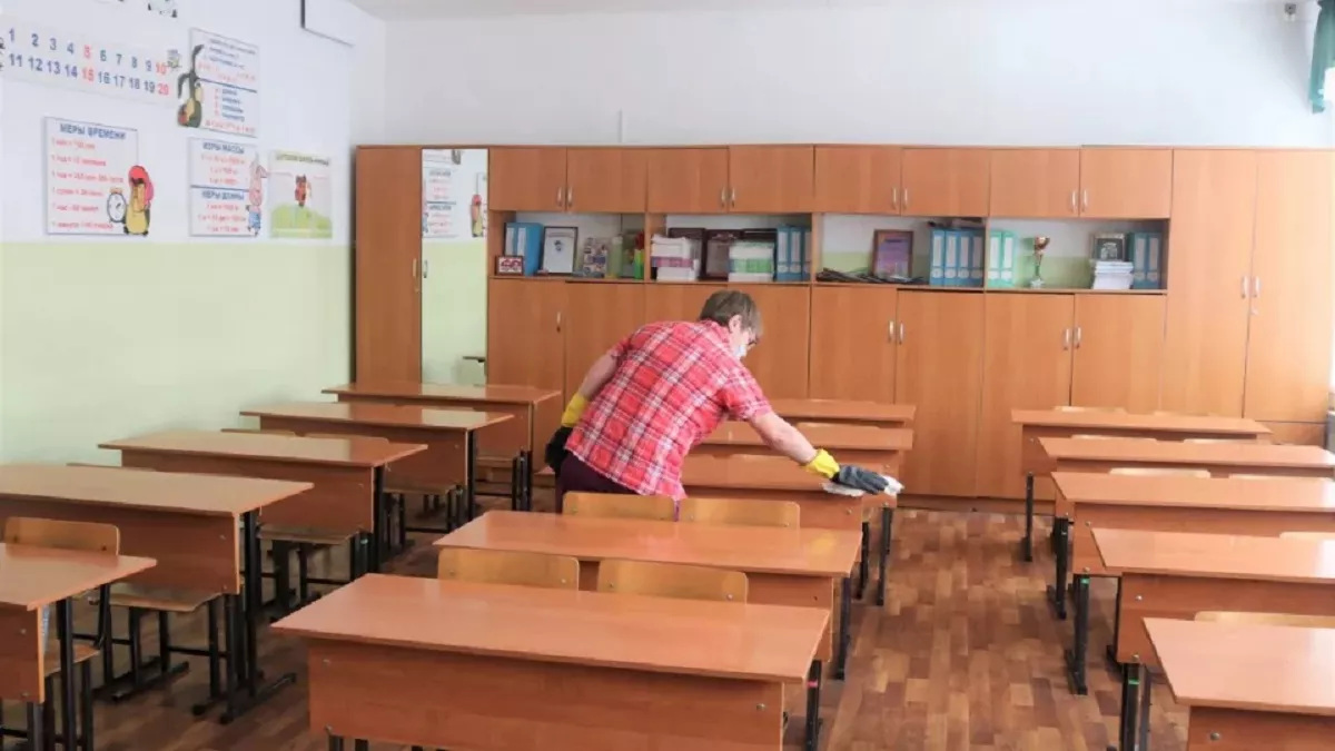 100 образовательных учреждений Алтайского края ушли на карантин из-за высокой заболеваемости