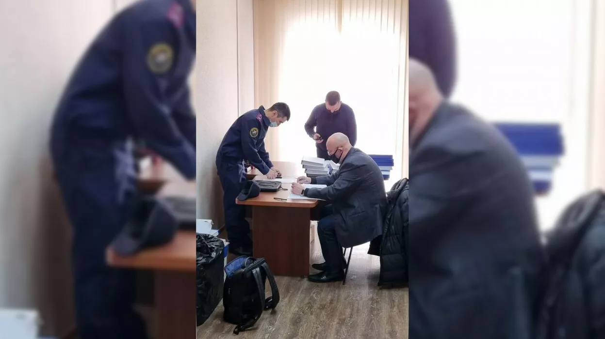 Суд по дорожному делу алтайского экс-депутата приостановили из-за его тяжелой болезни