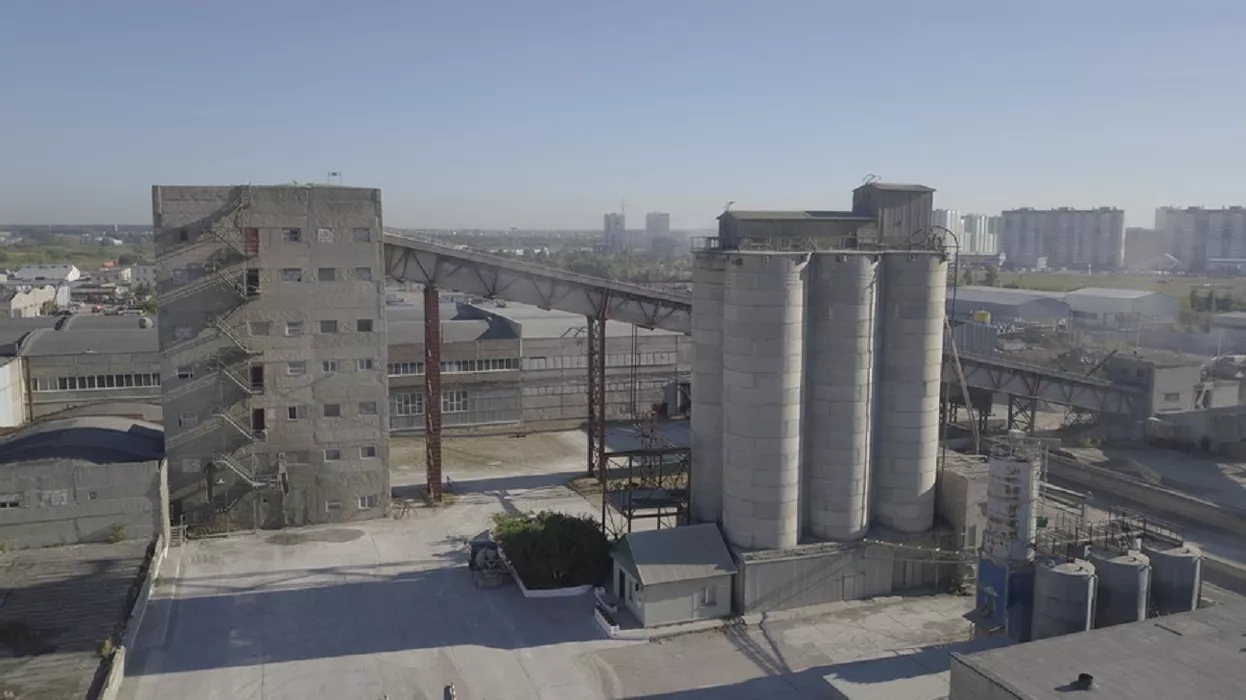 Гибель империи: Один из крупнейших заводов ЖБИ в Алтайском крае пустят с молотка