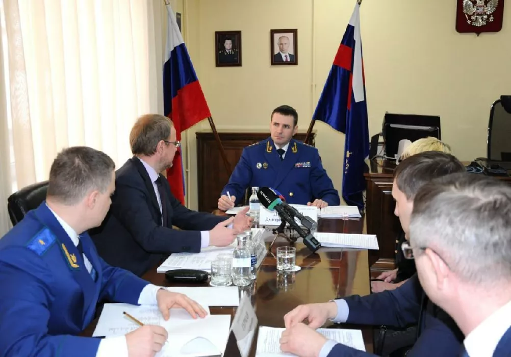 Заместитель генпрокурора России снова занялся решением проблем Алтайского края во время визита в регион
