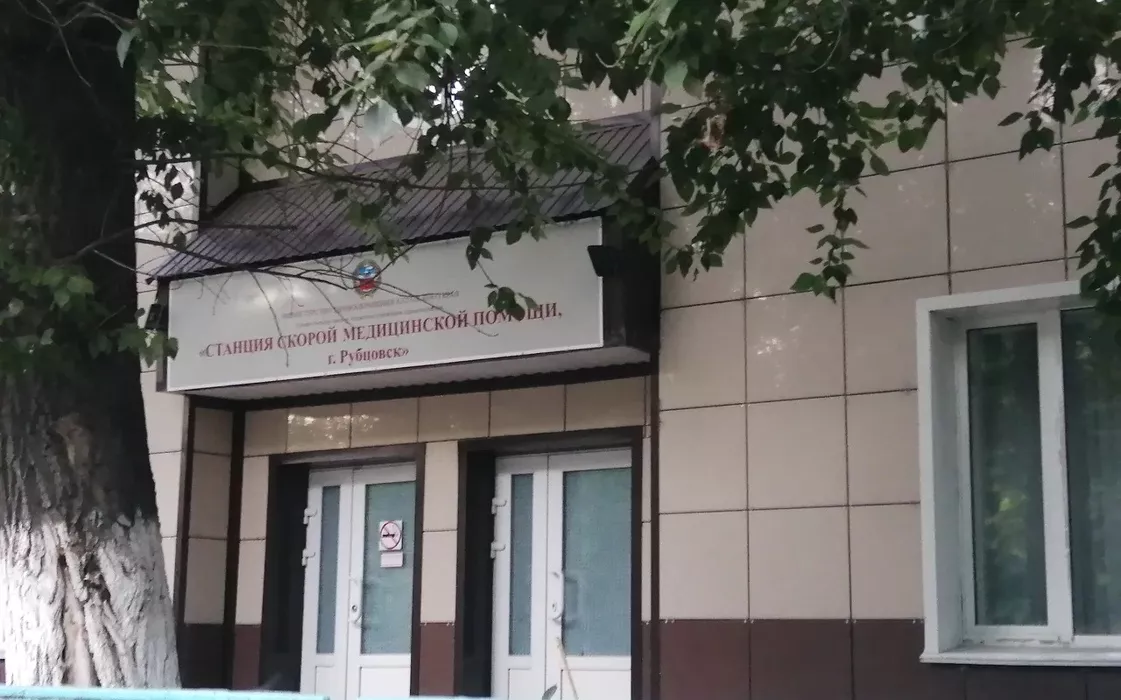 В краевом Минздраве прокомментировали кадровый коллапс на Рубцовской «Станции скорой помощи»