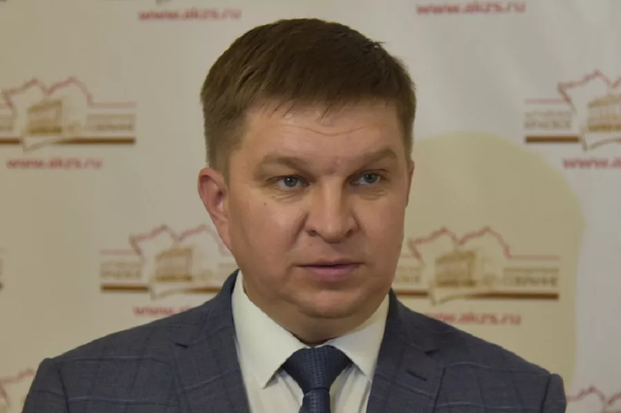 В следком передали материалы в отношении министра транспорта Алтайского края