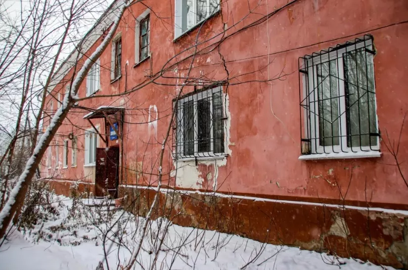 Алтайский край остался без федеральных денег на расселение аварийного жилья в 2024 году