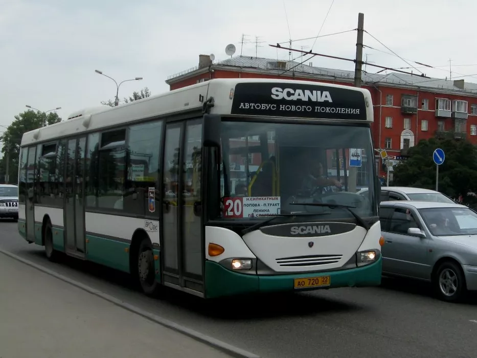«Мы хозяева»: забастовка на одном из автобусных маршрутов Барнаула произошла из-за сокращения зарплат (обновлено)