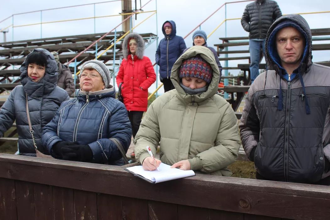 Почти 5000 жителей Павловского района просят губернатора решить вопрос с мусорным заводом