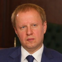 Губернатор Алтайского края Виктор Томенко: «Не прислушиваться к людям, значит быть политическим самоубийцей»