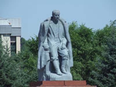 5 июля в Горно-Алтайске открыли памятник Григорию Гуркину.