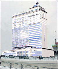 Фасад главной гостиницы Новосибирска будет реконструирован по
проекту творческой мастерской барнаульского архитектора Петра
Анисифорова.