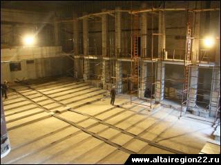 После реконструкции здания Молодежного театра Алтая
рядом с ним разместится жилой комплекс, где будут жить актеры.