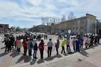 «Алексей, мы тебя любим и уважаем»: в Горно-Алтайске прошел пикет в поддержку арестованных врачей