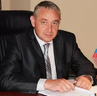 Глава администрации одного из районов в Алтайском крае задержан с поличным при получении взятки