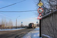 Большегрузы могут лишить Барнаул одной из важнейших транспортных артерий