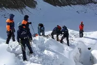 32-летний турист с Кузбасса провалился в расщелину алтайских гор и пропал