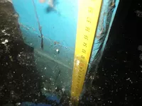 Уровень воды в подтопленном доме в Рубцовске