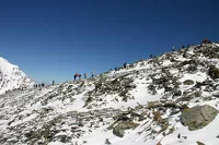 Хорошая погода помогла альпинистам быстро дойти до вершины