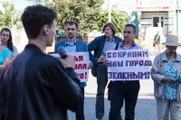 Егор Галкин выступает перед сторонниками