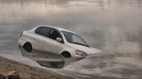 Утонувший автомобиль