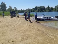 Работы на озере