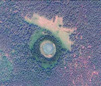 Вид озера на снимке из космоса