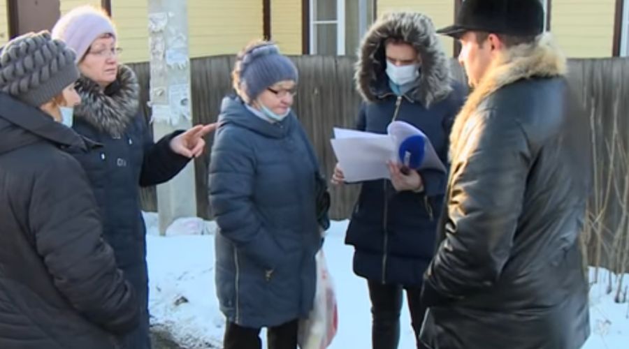 Управляющая компания в Барнауле требует с жителей частного сектора крупные суммы за «фантомные» услуги