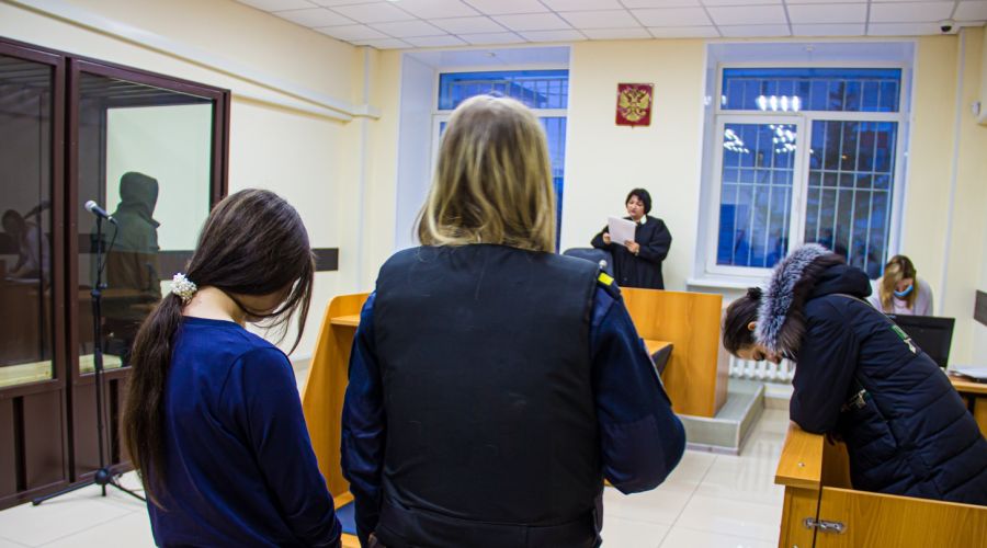 В суде раскрылись подробности нападений банды налетчиков на пенсионерок Камня-на-Оби