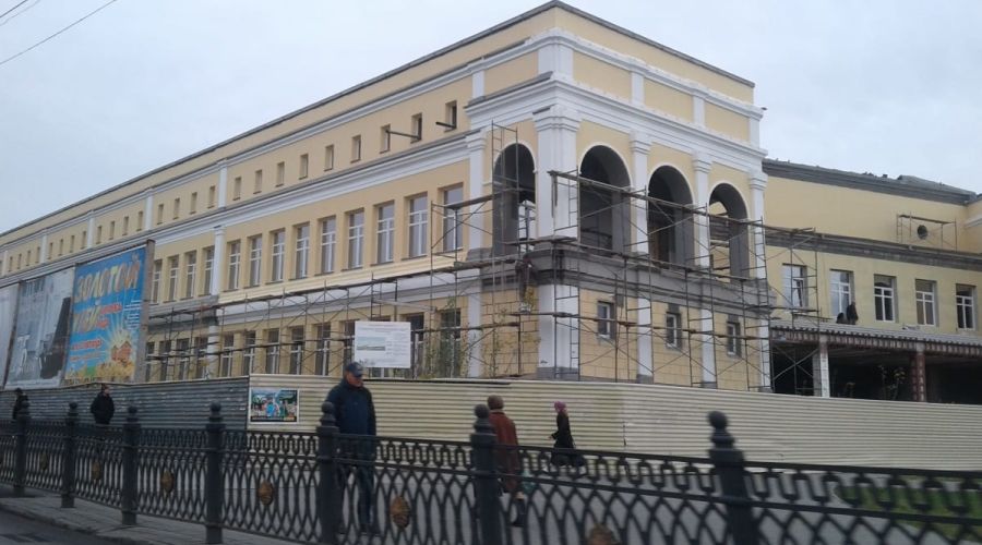 Музей требует средств: стоимость «стройки века» на площади Октября в Барнауле снова увеличат